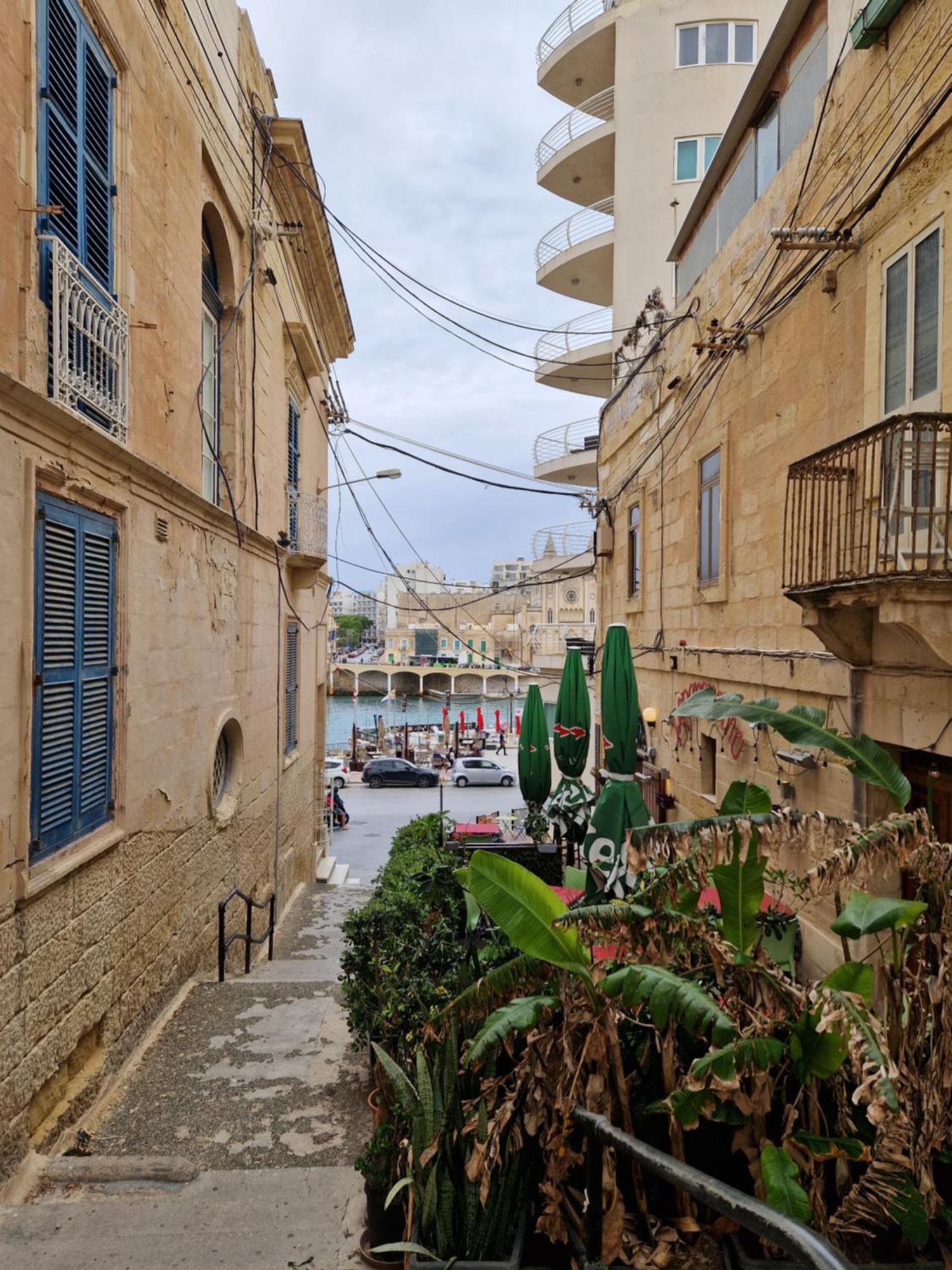 The Caves Cosy Apartment 1 San Ġiljan Buitenkant foto
